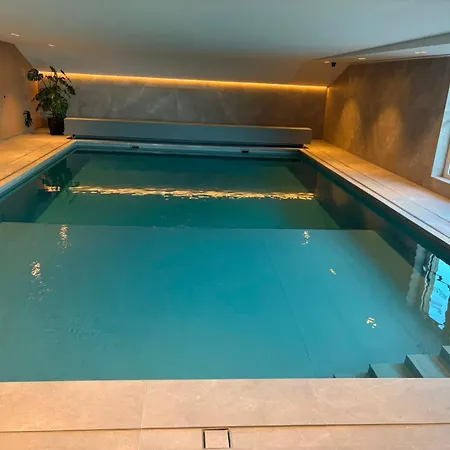 Vakantiestudio De Zeeparel Met Zwembad Lejlighed De Panne
